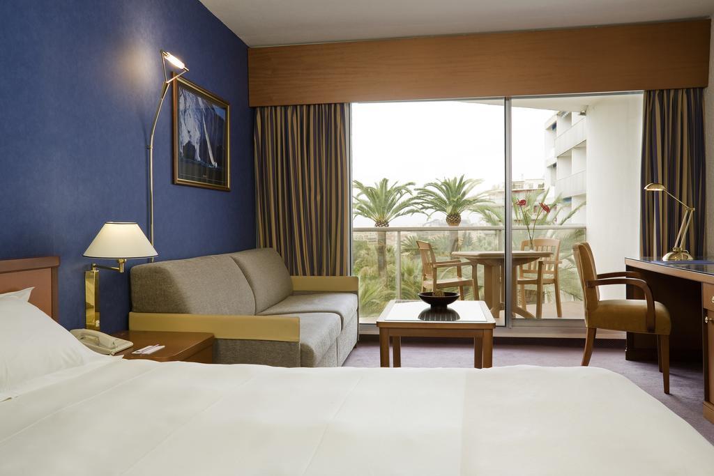 Hotel Cannes Montfleury Екстериор снимка